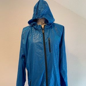 Skechers large blue lightweight men’s jacket.